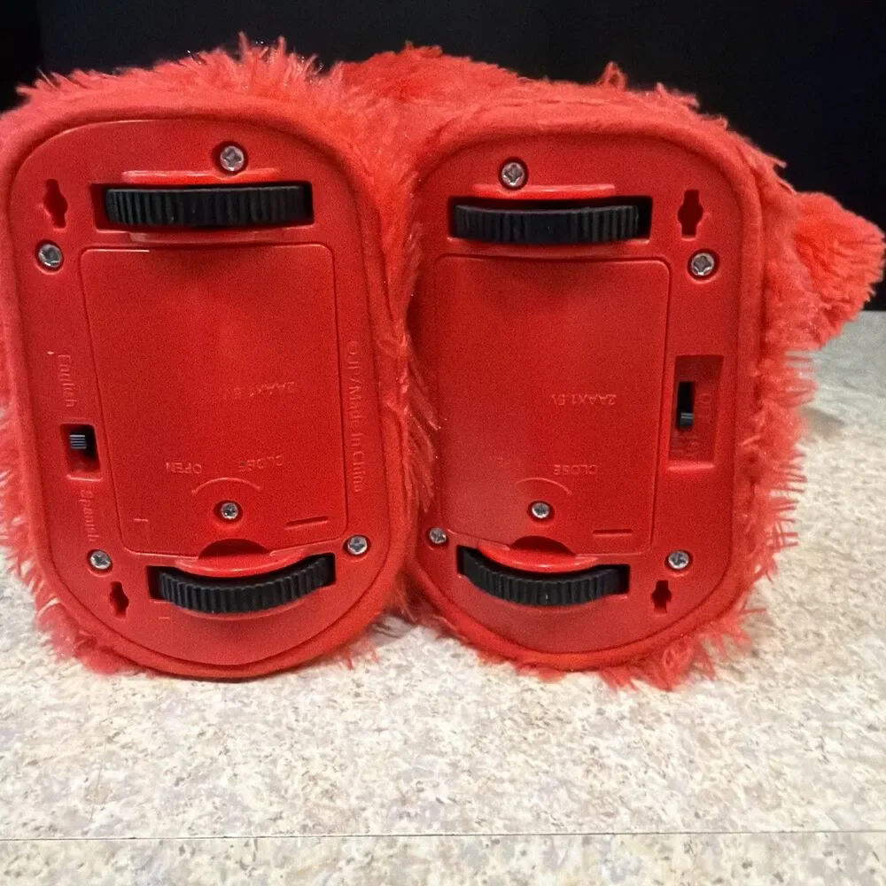 Elmo Slide Dancing Singing Plushie Toy tested- Working NO BOX